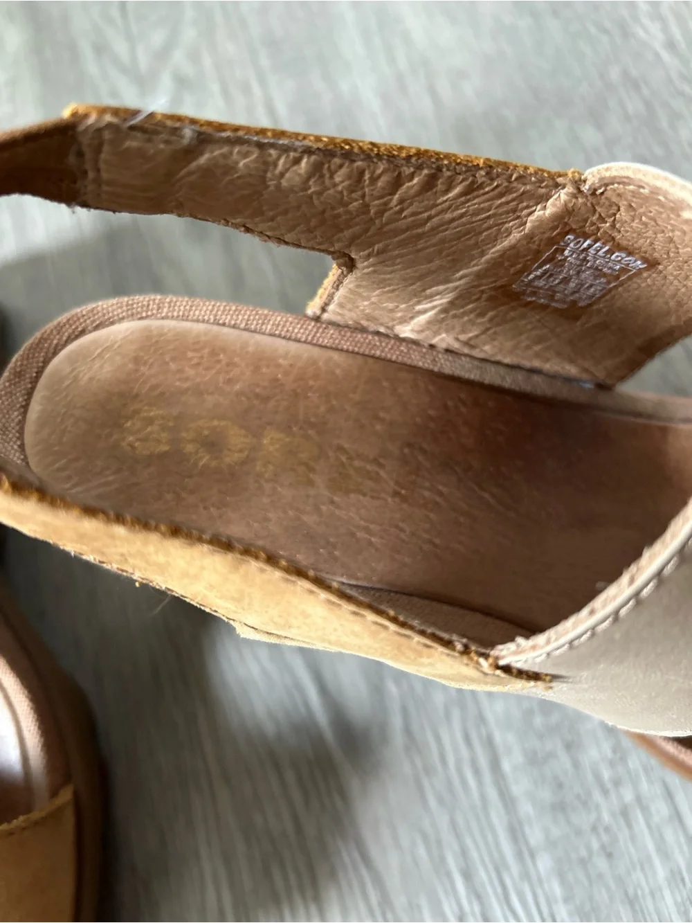Sorel Two-Tone Tan and Blush Leather Wedge Sandals